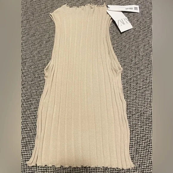Zara Beige Ribbed Tank Top - Picture 4 of 4